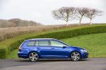 Volkswagen Golf R Estate 2017 года (UK)